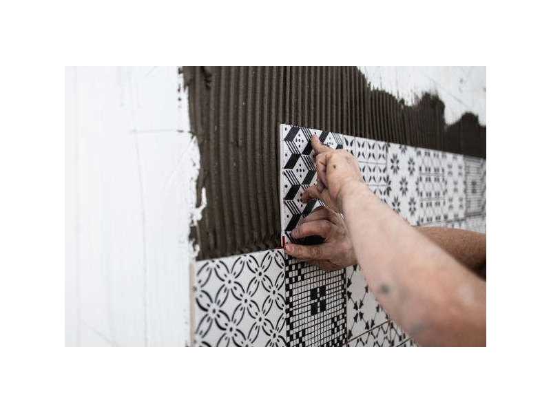 avoid-cracked-tiles-before-small-problems-become-big-expenses-small-0