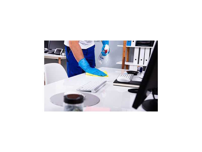 many-businesses-wait-too-long-to-fix-cleaning-problems-small-1
