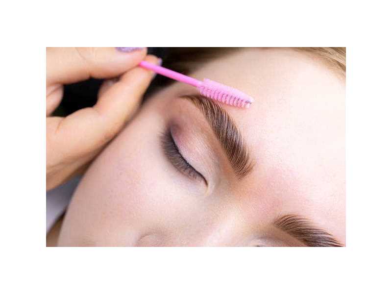 how-can-brow-tinting-in-canberra-enhance-your-natural-beauty-small-0