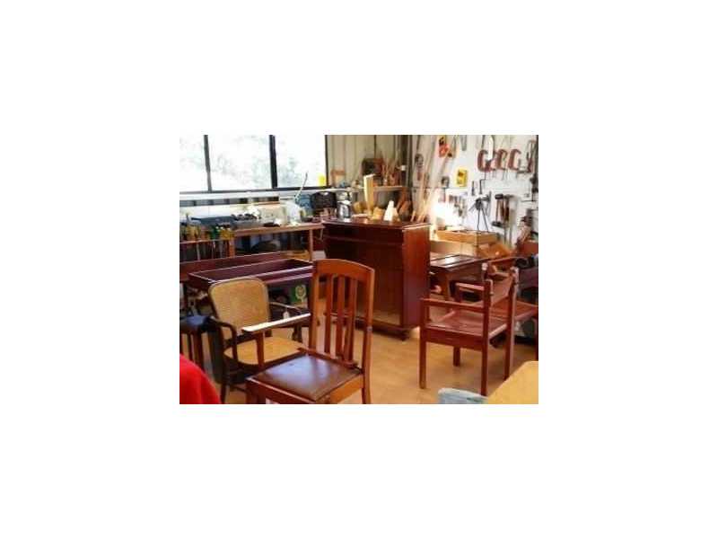 expert-french-polishing-services-in-hobart-for-timeless-furniture-small-1