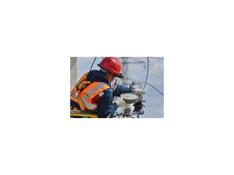 best-level-2-electrician-in-bennetts-green-small-0