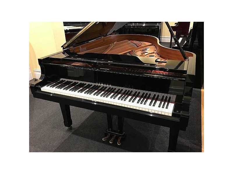 shop-yamaha-ux30bl-upright-piano-for-controlled-performance-use-small-0