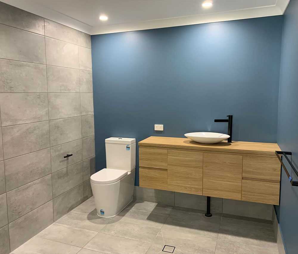 professional-house-painter-tweed-heads-services-big-0