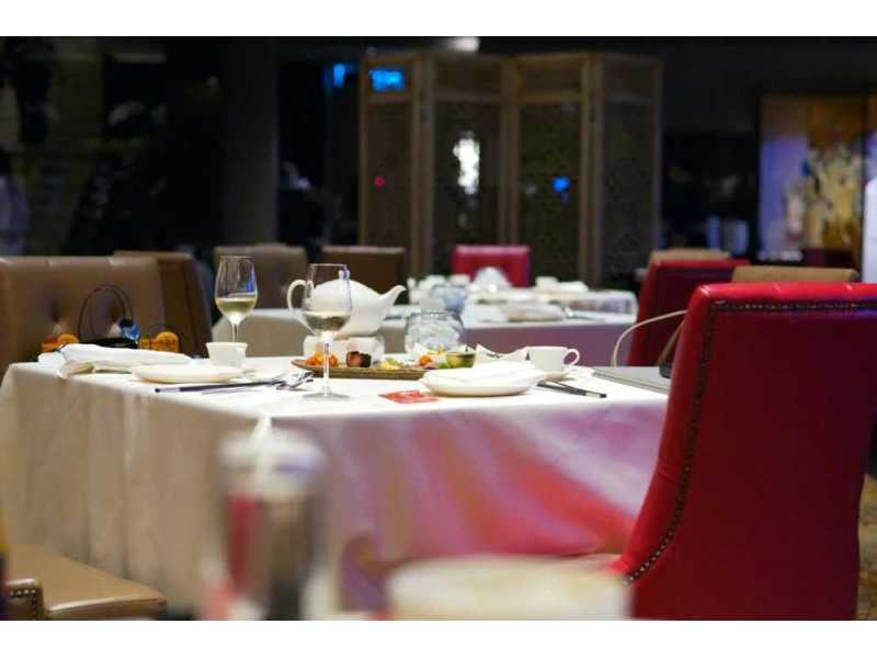 rent-tablecloths-and-napkins-in-sydney-complete-laundry-linen-services-small-0