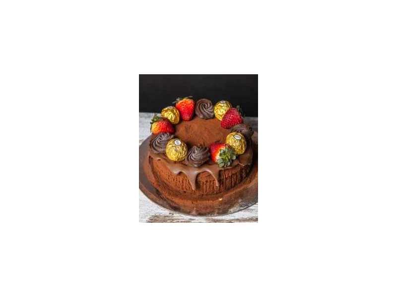 get-creative-with-our-custom-gelato-birthday-cake-designs-small-0