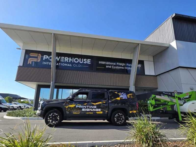 signage-indooroopilly-small-0