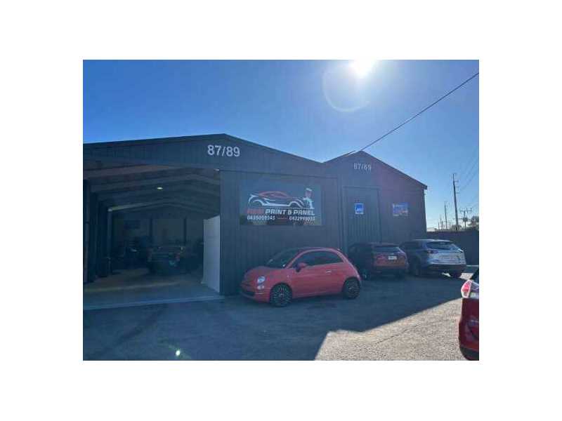 find-genuine-and-comprehensive-crash-repair-adelaide-small-0
