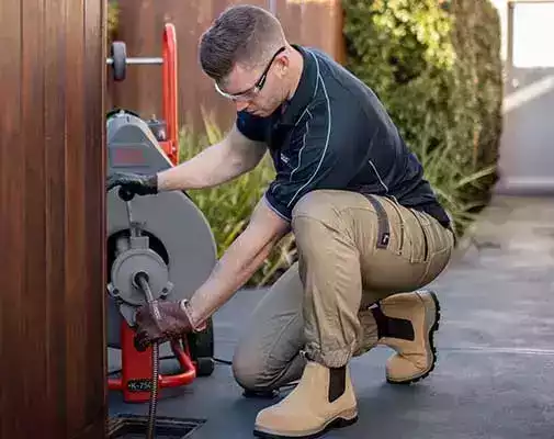 marion-plumber-big-1