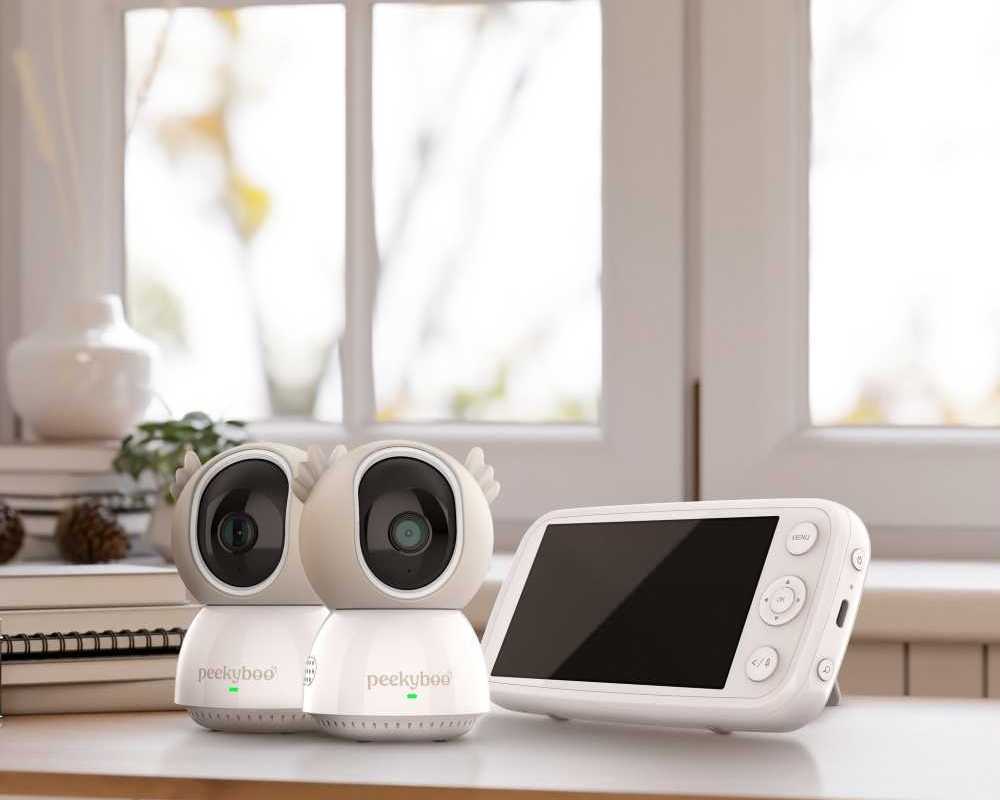 baby-monitor-camera-peekyboo