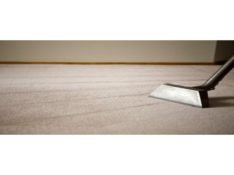 professional-rug-care-for-long-lasting-freshness-small-0