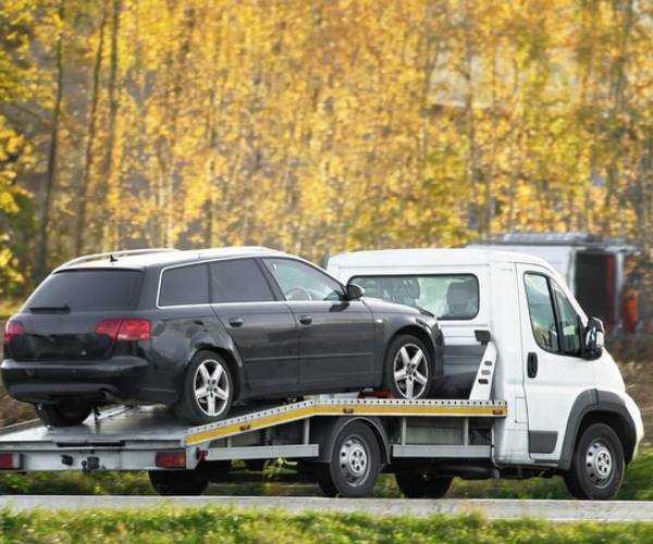 trusted-commercial-truck-towing-help-big-1