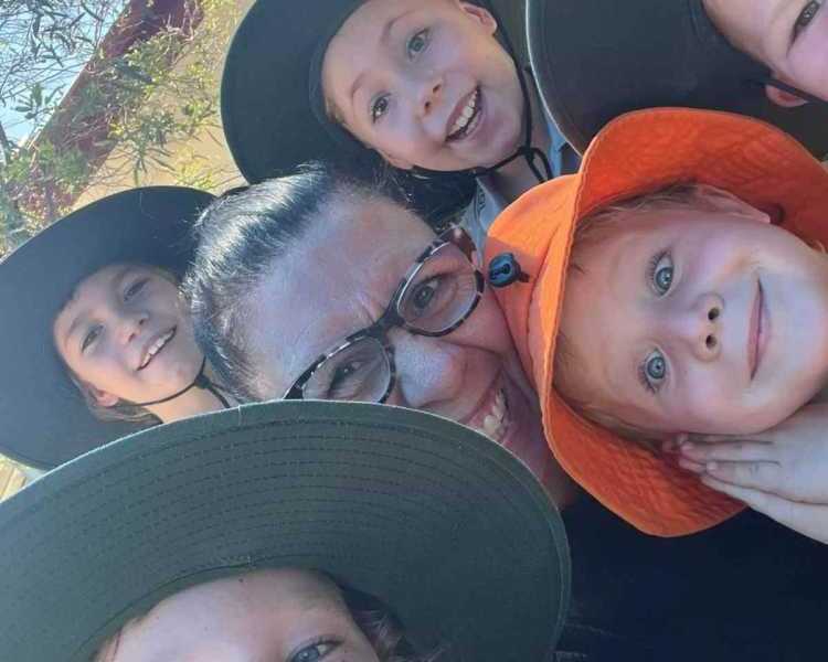 dr-caroline-blackleys-online-teacher-community-builds-confidence
