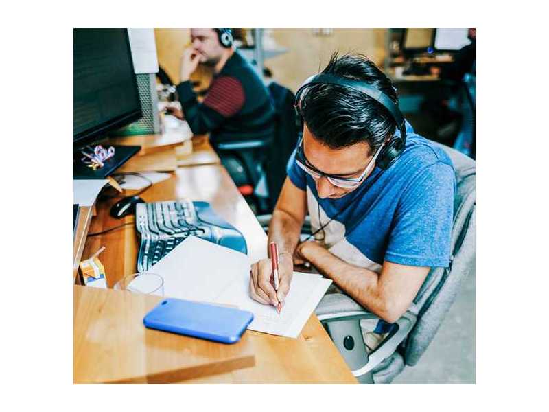 live-project-based-it-training-australia-small-1
