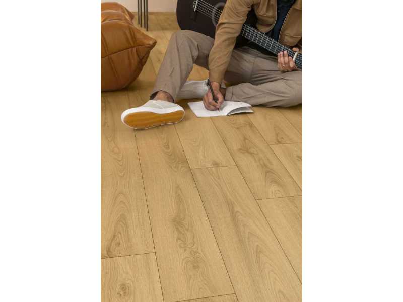 which-laminate-flooring-styles-are-most-popular-in-chatswood-homes-small-0