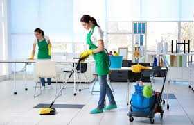 dusty-office-glass-lowering-morale-clean-it-big-1