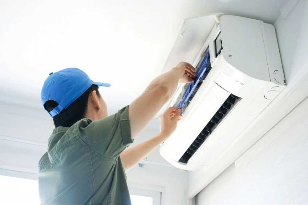 professional-ac-repair-service-south-east-qld-call-for-fast-repairs-big-0
