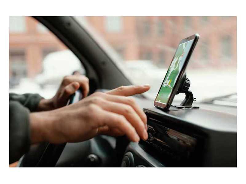 craigieburn-taxi-book-a-trusted-local-cab-anytime-small-0