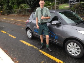 Learn to Drive with Confidence: Experienced Driving Instructor in Cairns!