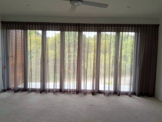 Harlequin Curtain Tracks: Where Style and Quality Collide to Enhance Any Space!