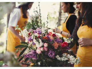 Best Flower Delivery in Canberra Central