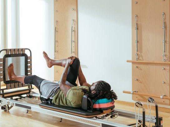 move-freely-again-with-knee-friendly-pilates-exercises