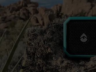 how-to-pick-a-bluetooth-speaker-for-hiking