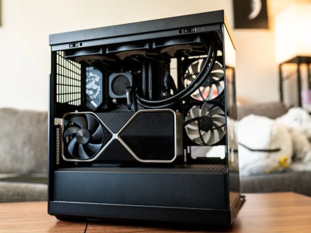 custom-built-pcs-for-every-needs-micro-vision-computers