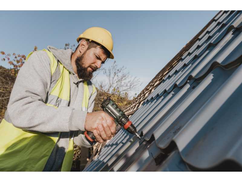 commercial-roofing-edmonton-energy-efficient-flat-roofs-small-1