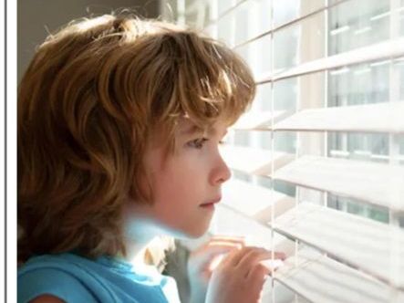 child-safe-blackout-blinds-for-homes