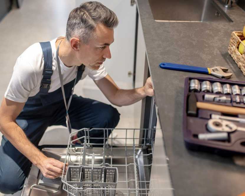 certified-technicians-for-dishwasher-repair-in-surrey