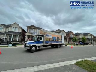 miracle-movers-toronto-small-1