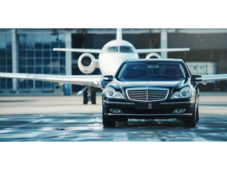 orangeville-to-pearson-choose-airline-limo-for-airport-transfers-small-0