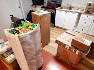 affordable-moving-services-in-canada-small-1