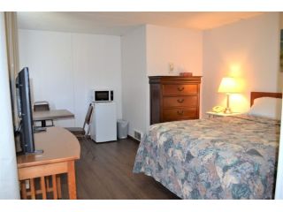 best-hotel-or-motel-in-burstall-sk-small-0