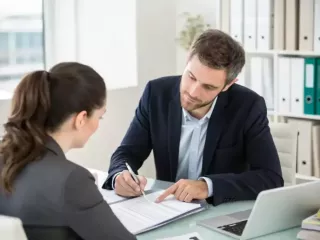 expert-tax-accountant-in-vancouver-bc-razer-accounting-small-0
