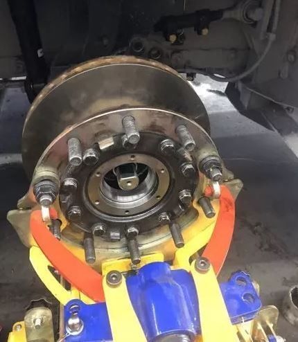 air-disc-brake-caliper-removal-expert-service-by-all-ma-matesl-big-0