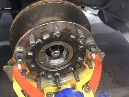 air-disc-brake-caliper-removal-expert-service-by-all-ma-matesl