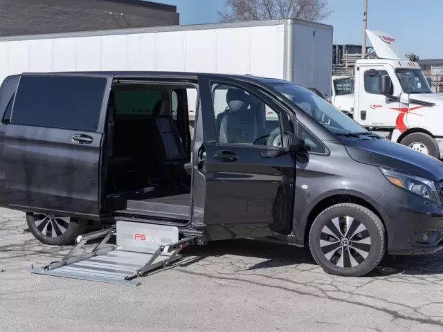 wheelchair-accessible-van-ontario-safe-reliable-rides