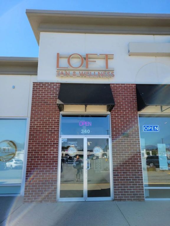 fascia-signs-that-enhance-storefront-branding-and-visibility-big-0