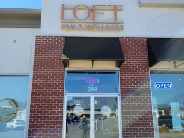 fascia-signs-that-enhance-storefront-branding-and-visibility