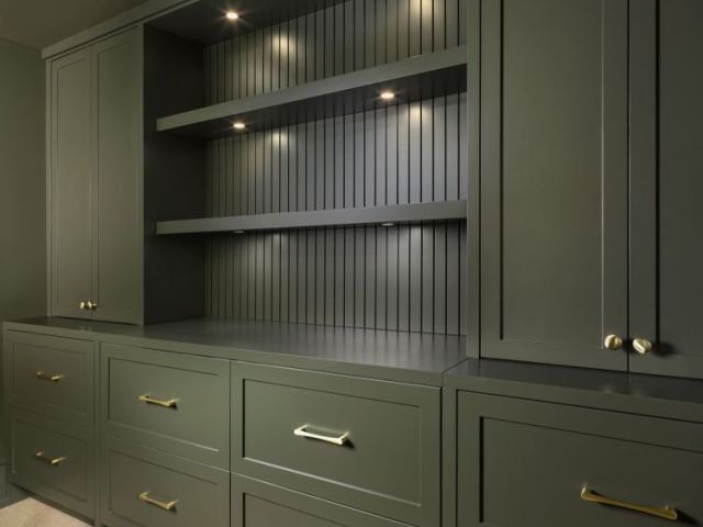 closets-wardrobe-designs-that-blend-storage-with-sophistication