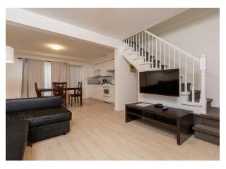 large-group-cabins-vancouver-island-small-0