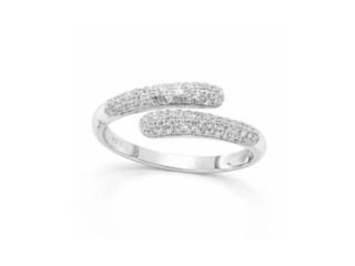 emerald-and-diamond-engagement-ring-small-0