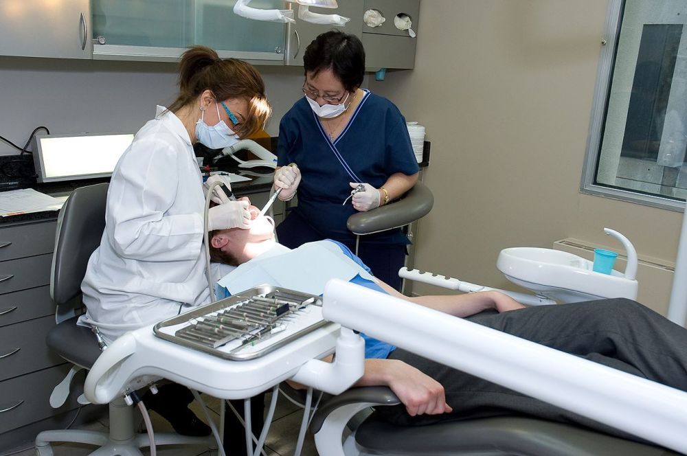 looking-for-a-trusted-dentist-in-midtown-toronto-big-1