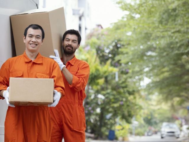 top-moving-companies-london-ontario-canada-merc-movers