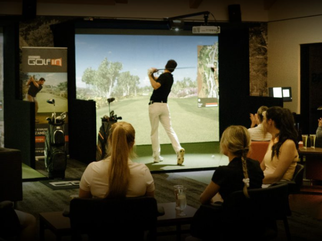virtual-golf-near-me-classifieds-indoor-simulator-deals