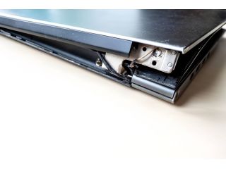 hinge-repair-services-in-edmonton-small-0