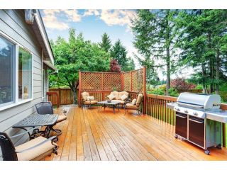 deco-railings-railing-decking-edmonton-small-3