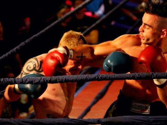 get-fit-and-strong-at-bramptons-best-boxing-gym-legends-mma