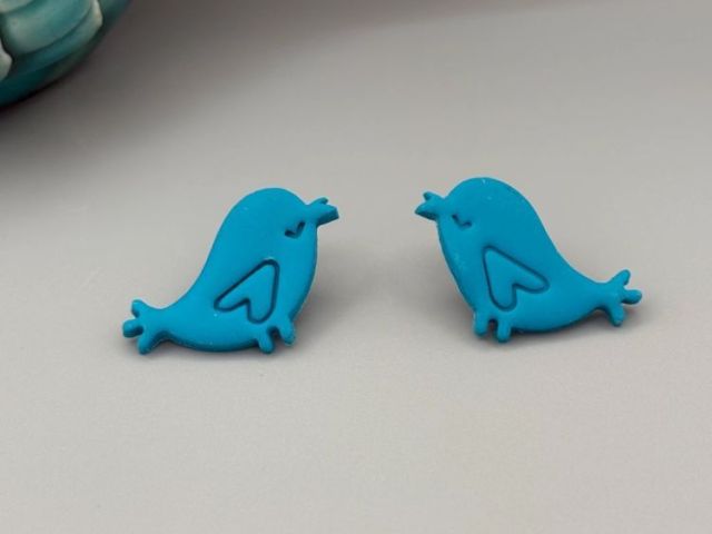 handmade-earrings-saskatchewan-lakeside-clay
